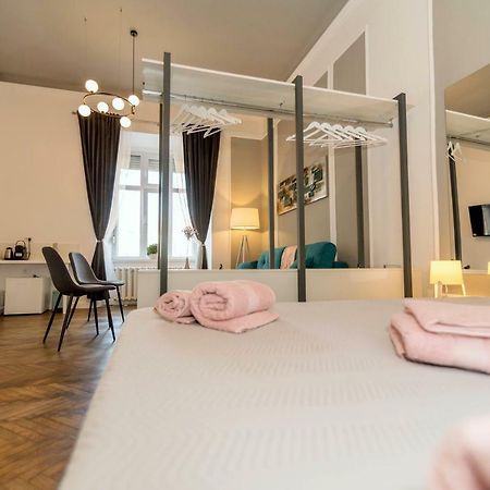 Central Premium Suites Temeşvar Dış mekan fotoğraf