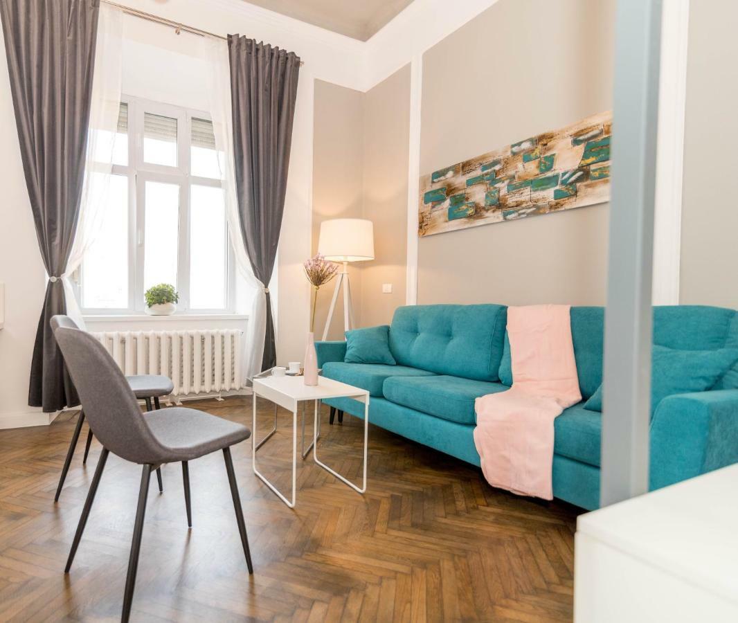 Central Premium Suites Temeşvar Dış mekan fotoğraf